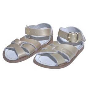 Salt Water Sandals by Hoy Shoe The Original Sandal TODDLERS  GOLD 820 Size 4